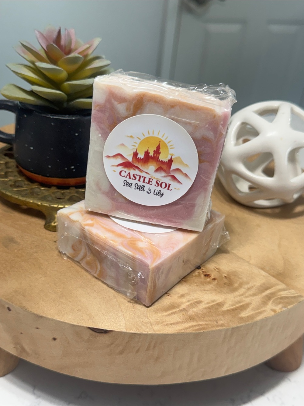 Castle Sol Sea Salt & Lily Handmade Soap Bar